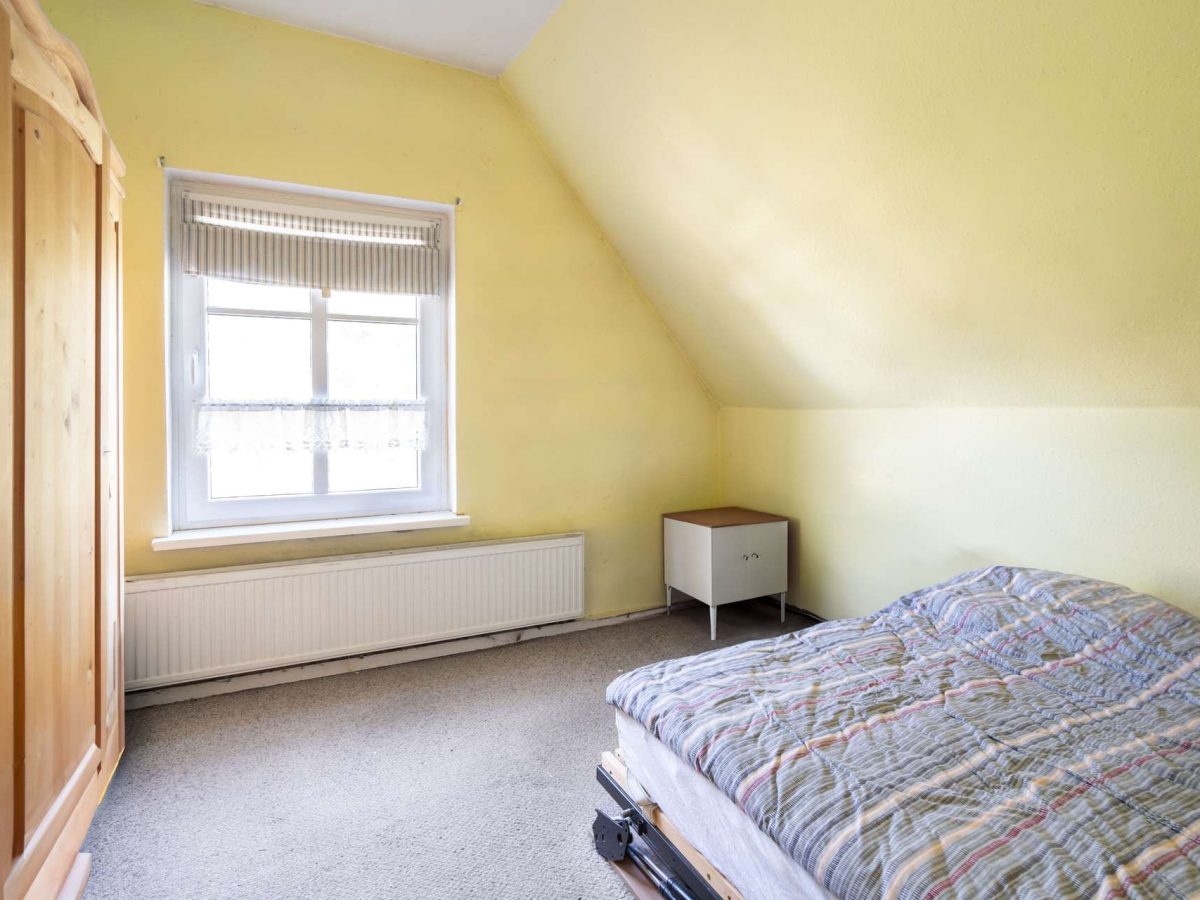 Zimmer 1 OG
