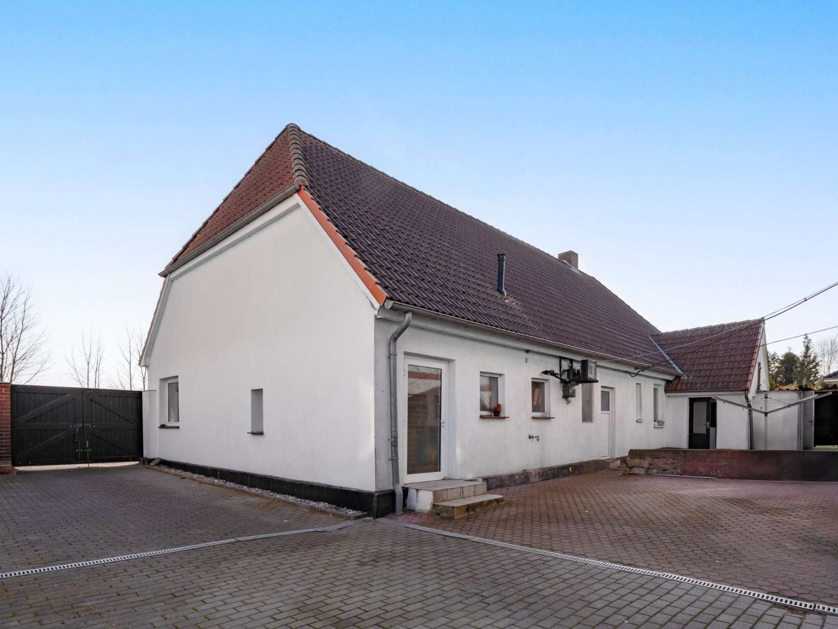 Außen Hofseite
