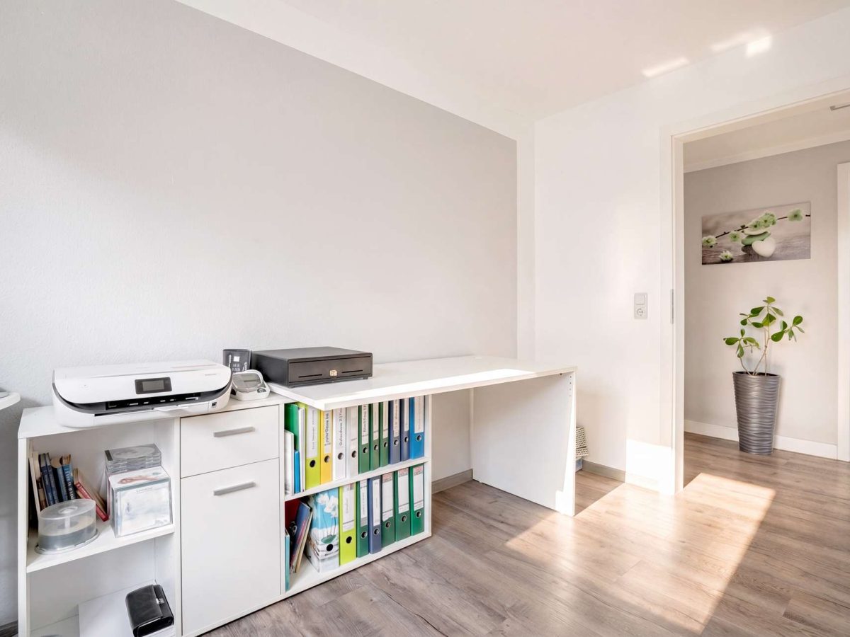 Arbeitszimmer EG