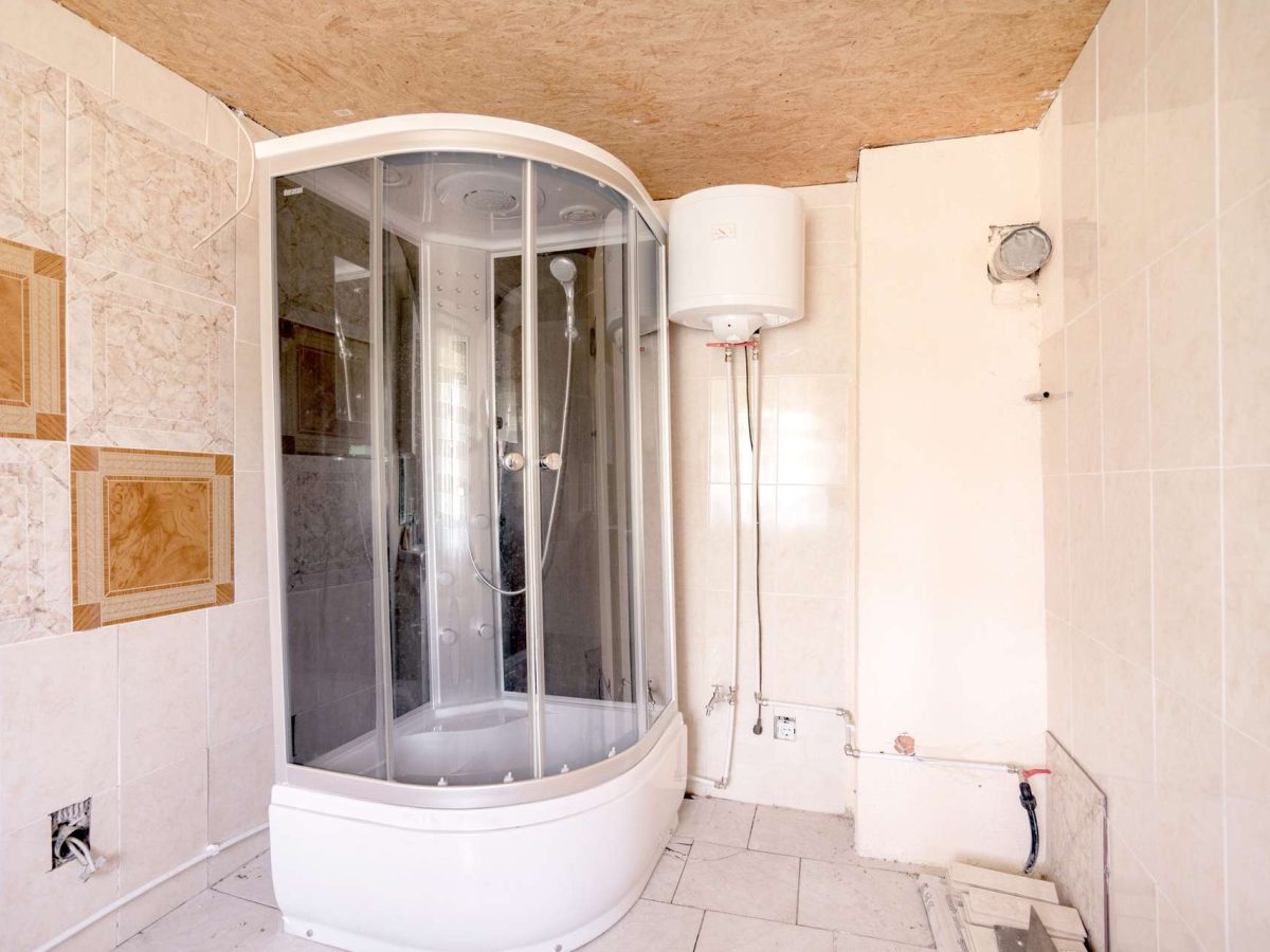 Badezimmer EG