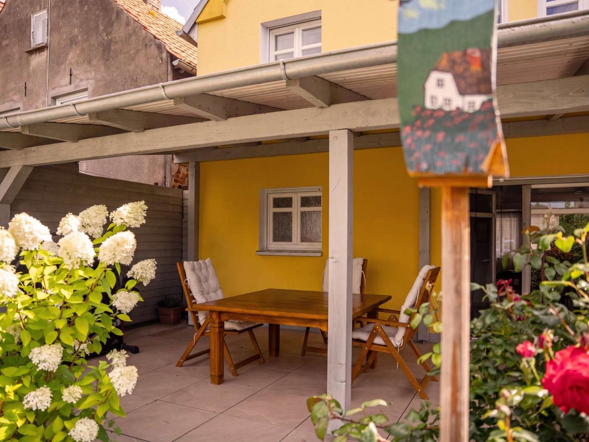 Überdachte Terrasse