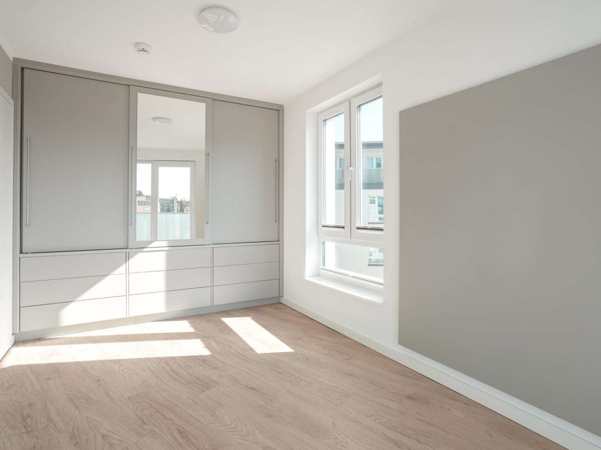 Zimmer2.2 mit Einbauschrank